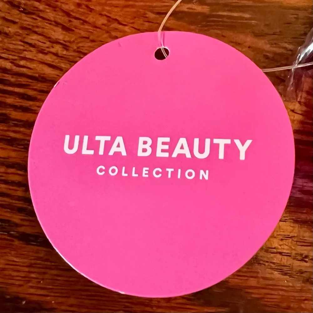 ULTA BEAUTY COLLECTIONS BARBIE PINK MAKEUP BAG and TOOLS NWT